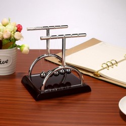 Аксесоар за бюро Перпетуум мобиле "Люлката на Нютон"