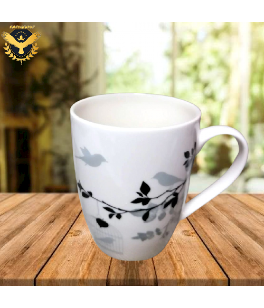 Порцеланова чаша за кафе или чай "Клонче с птички"