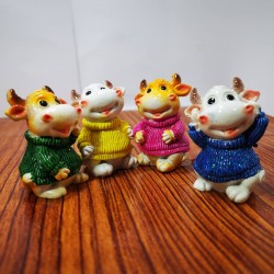 Малка фигурка бик