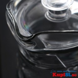 Стъклена кана с капак "Клео"