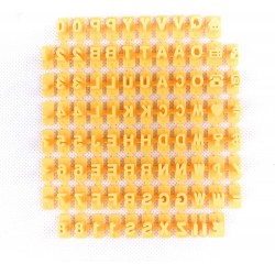 Букви и символи за украса на сладки