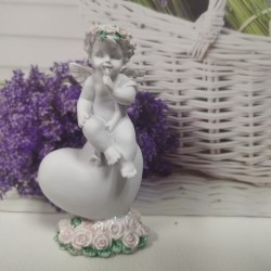 Сувенир ангел  с рози Сувенир ангел  с рози