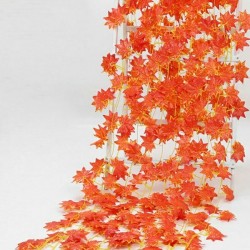 Изкуствени лиани с есенни листа