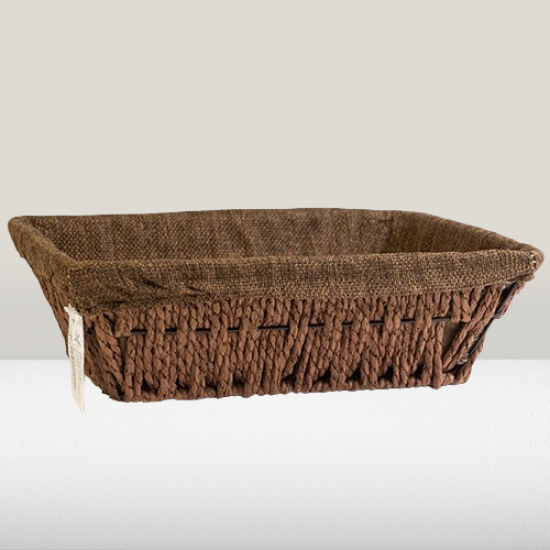 Кафяв плетен панер 