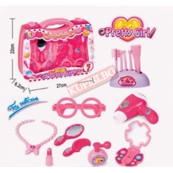 Детски комплект за красота в куфар