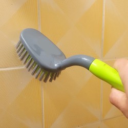 Четка за почистване на баня 