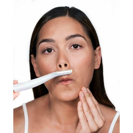 Flawless Dermaplane Glo мини тример за обезкосмяване със светлина