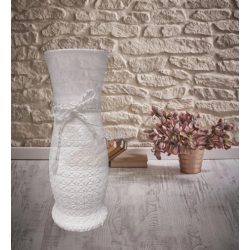 Керамична бяла ваза