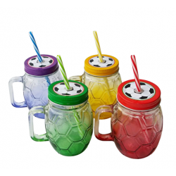 Буркан със сламка футбулна топка