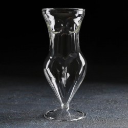 ЧАША ЗА ВИНО ЖЕНСКО ТЯЛО