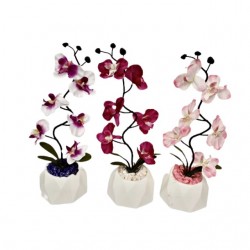 Изкуствено цвете орхидея в икебана