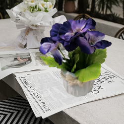 Керамична саксия ТЕМЕНУЖКА лилава