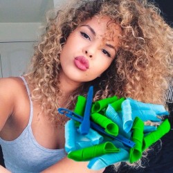 РОЛКИ ЗА КОСА MAGIC LEVERAG